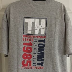 Retro Tommy Jeans Graphic T-Shirt